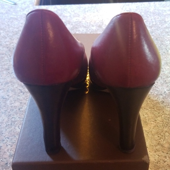 Jessica Simpson red heels size 8 - Picture 3 of 4